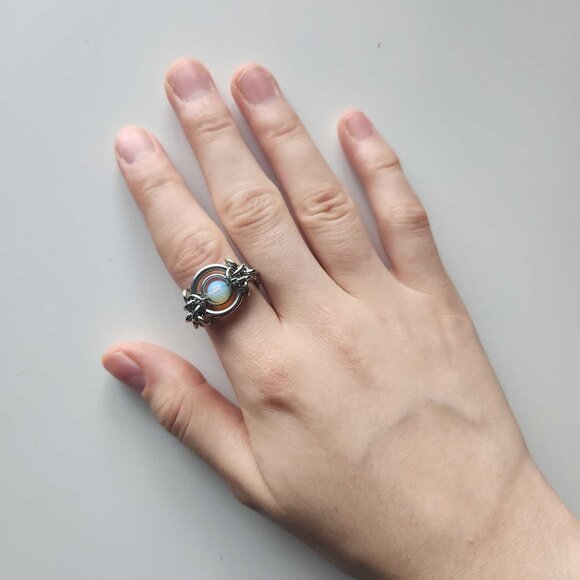 Opalite big silver medieval elf chainmail chain-link ring ✦ size 9 ✦ - Picture 6 of 9